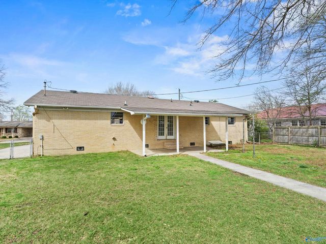 906 SW Cooper Lane SW, Hartselle, AL 35640