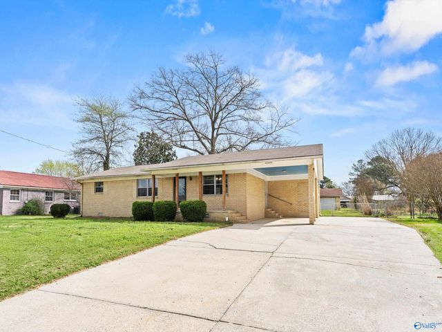 906 SW Cooper Lane SW, Hartselle, AL 35640