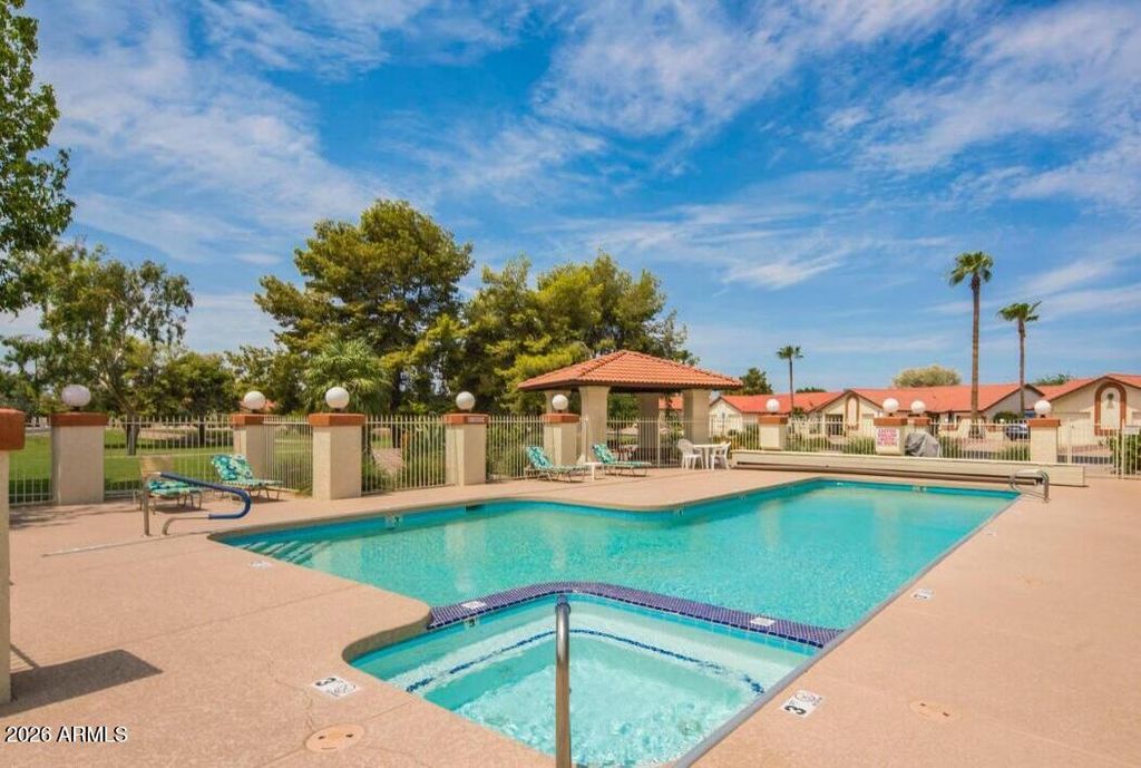 542 S HIGLEY Road 30, Mesa, AZ 85206 — photo 3