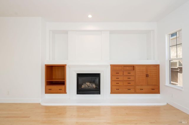 1807 Turtle Creek Way, Petaluma, CA 94954