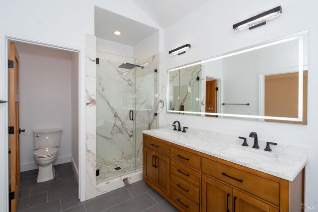 1807 Turtle Creek Way, Petaluma, CA 94954