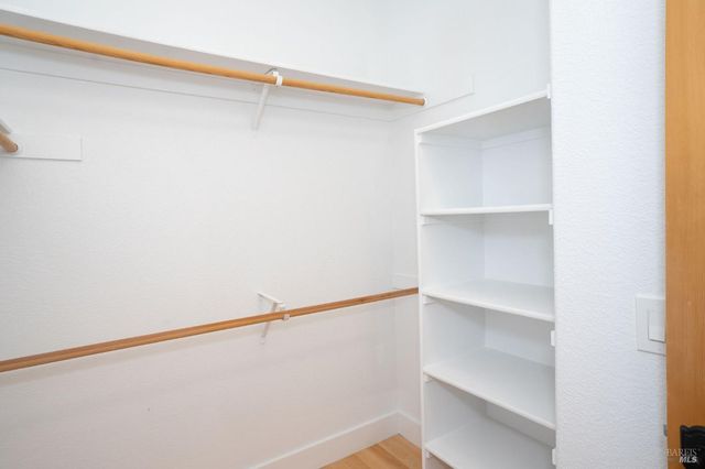 1807 Turtle Creek Way, Petaluma, CA 94954