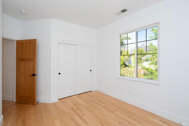 1807 Turtle Creek Way, Petaluma, CA 94954