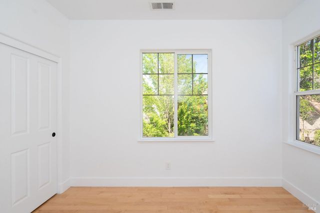 1807 Turtle Creek Way, Petaluma, CA 94954