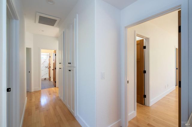 1807 Turtle Creek Way, Petaluma, CA 94954