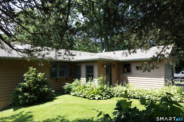 18 Pinewood Shores, Sherman, CT 06784