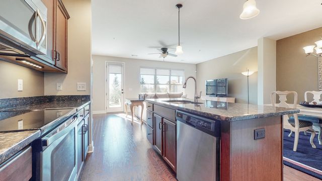 2093 Newark Ln, Thompsons Station, TN 37179