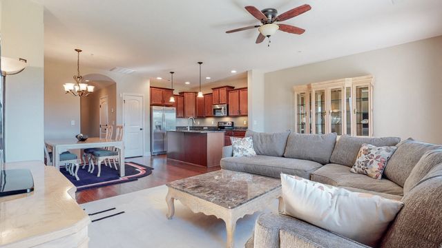 2093 Newark Ln, Thompsons Station, TN 37179