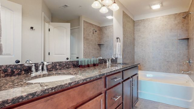 2093 Newark Ln, Thompsons Station, TN 37179