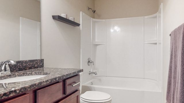 2093 Newark Ln, Thompsons Station, TN 37179