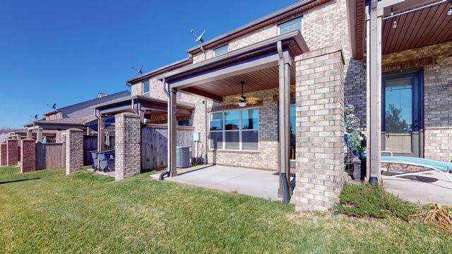 2093 Newark Ln, Thompsons Station, TN 37179