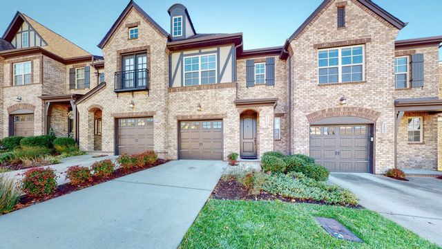 2093 Newark Ln, Thompsons Station, TN 37179