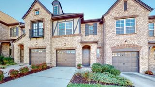 2093 Newark Ln, Thompsons Station, TN 37179