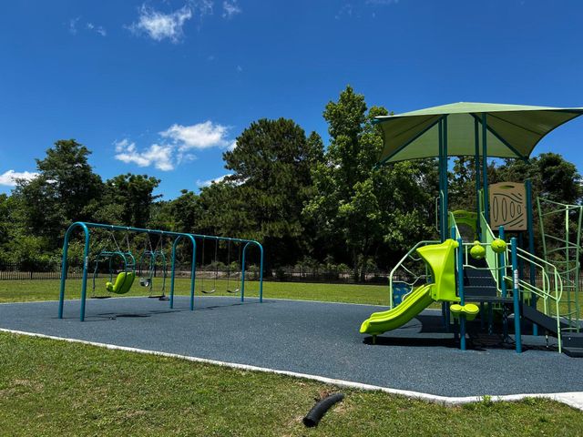 2319 Kent Avenue, North Charleston, SC 29405