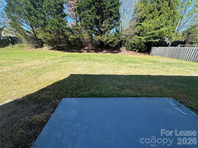 6816 Southbrook Drive, Charlotte, NC 28277