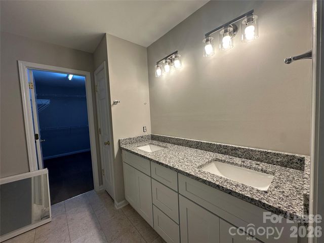 6816 Southbrook Drive, Charlotte, NC 28277