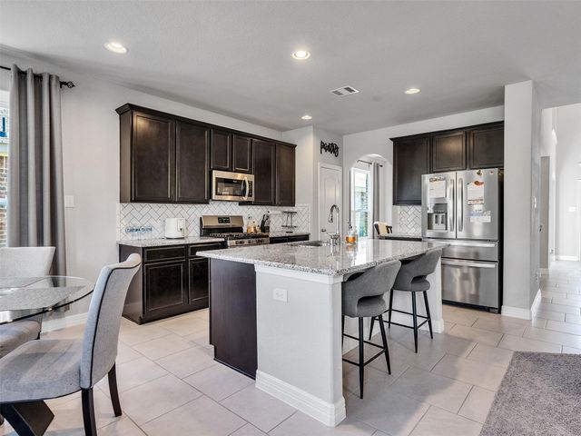 2561 Wood Park Boulevard, Conroe, TX 77304