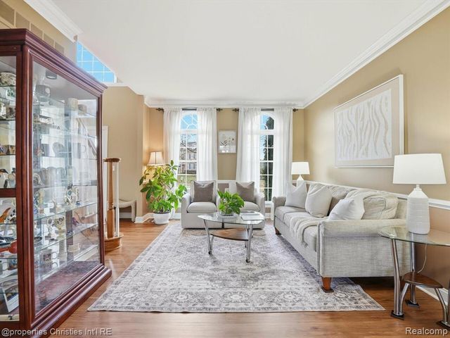 18825 Heather Ridge Drive, Northville, MI 48168