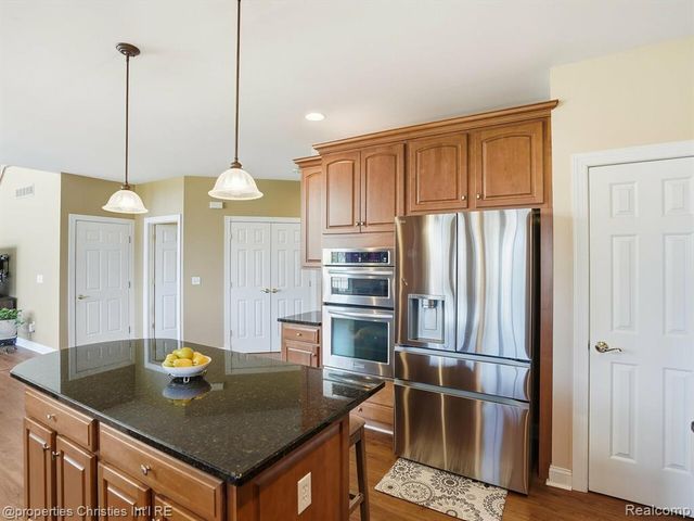 18825 Heather Ridge Drive, Northville, MI 48168