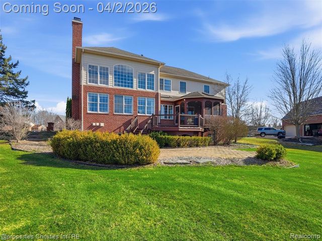 18825 Heather Ridge Drive, Northville, MI 48168