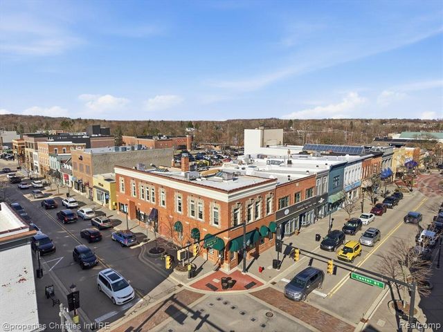 18825 Heather Ridge Drive, Northville, MI 48168