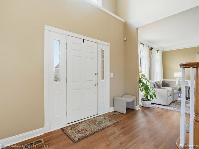 18825 Heather Ridge Drive, Northville, MI 48168