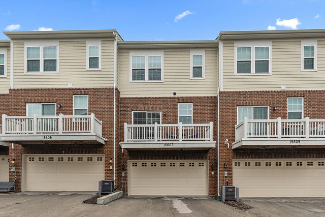 15607 Alice Mae Court, Orland Park, IL 60462