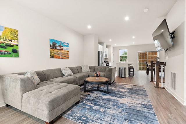15607 Alice Mae Court, Orland Park, IL 60462