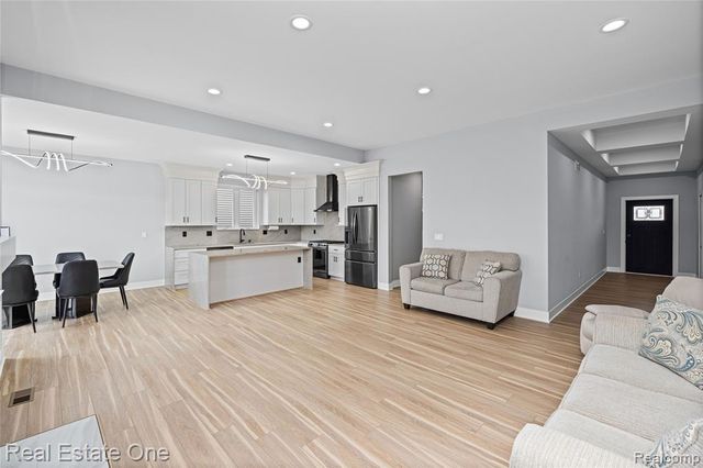 71649 Dolores Drive, Romeo, MI 48065