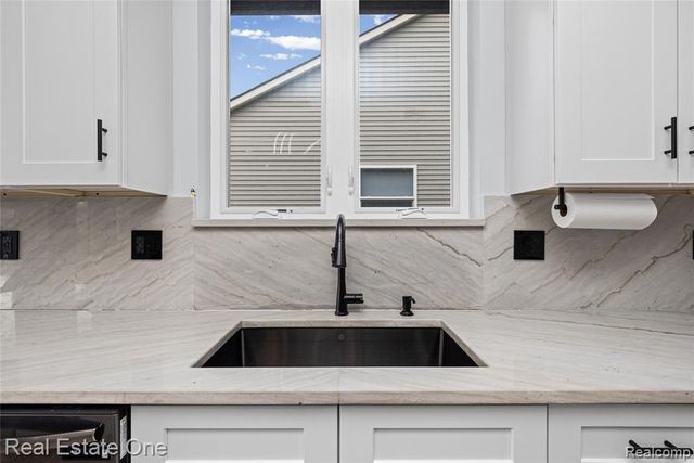 71649 Dolores Drive, Romeo, MI 48065