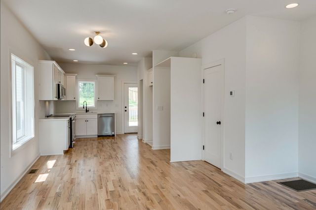 816 Horner Ave, Nashville, TN 37204