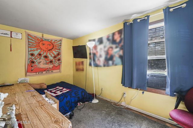 7 Princeton Drive, Jackson, NJ 08527