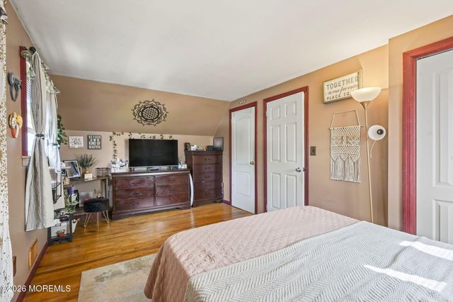 7 Princeton Drive, Jackson, NJ 08527