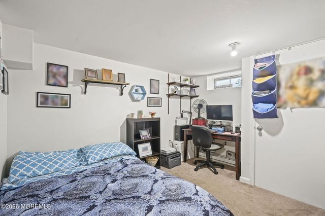 7 Princeton Drive, Jackson, NJ 08527