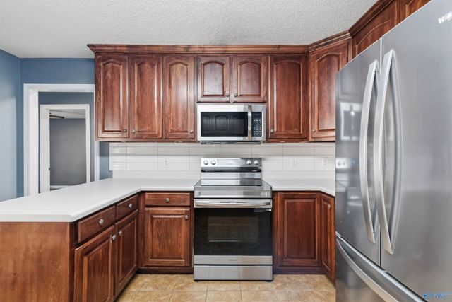 123 Emory Drive, Decatur, AL 35603