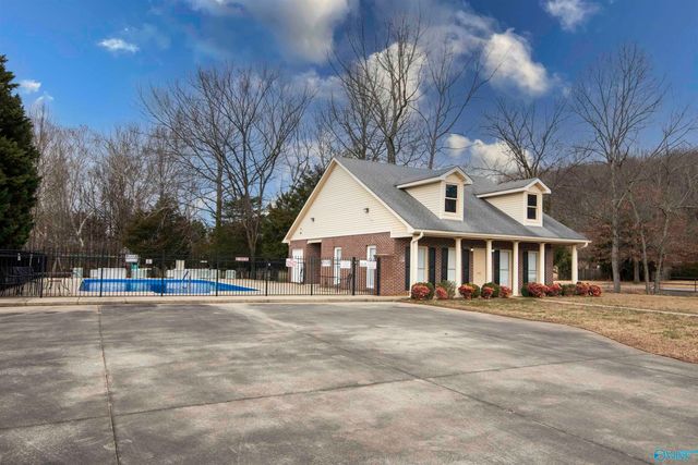 123 Emory Drive, Decatur, AL 35603