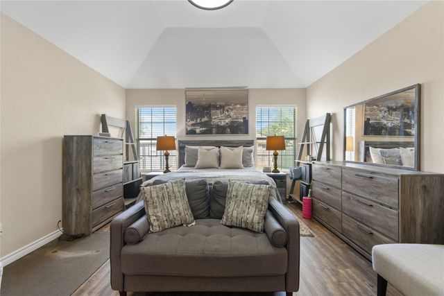 2106 Hickory Wood Trail, Arlington, TX 76018