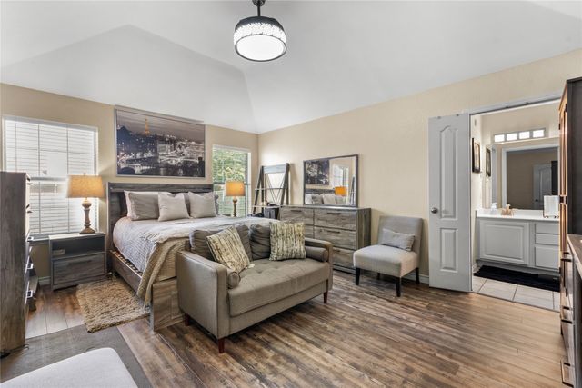 2106 Hickory Wood Trail, Arlington, TX 76018