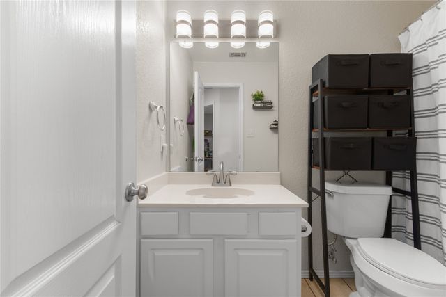 2106 Hickory Wood Trail, Arlington, TX 76018