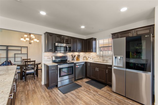 2106 Hickory Wood Trail, Arlington, TX 76018