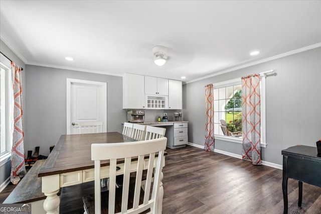 518 W John Hand Road, Cedartown, GA 30125
