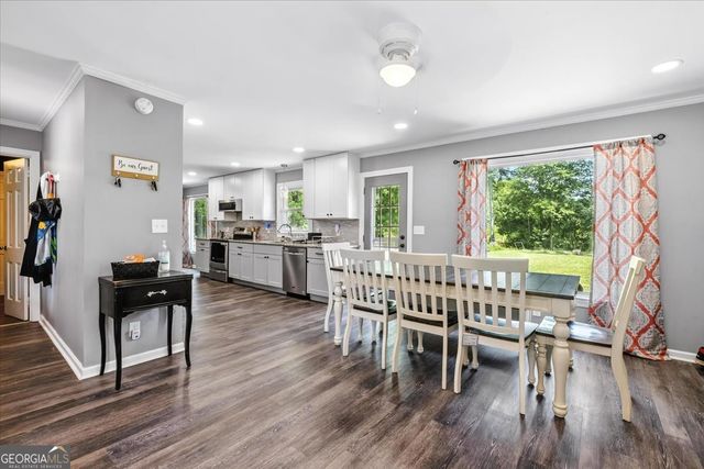 518 W John Hand Road, Cedartown, GA 30125