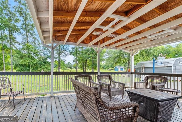 518 W John Hand Road, Cedartown, GA 30125