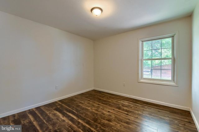 3740 BEAGLE RD, Middletown, PA 17057