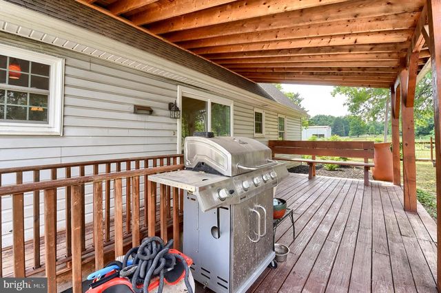 3740 BEAGLE RD, Middletown, PA 17057