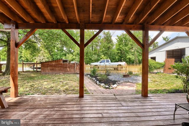 3740 BEAGLE RD, Middletown, PA 17057