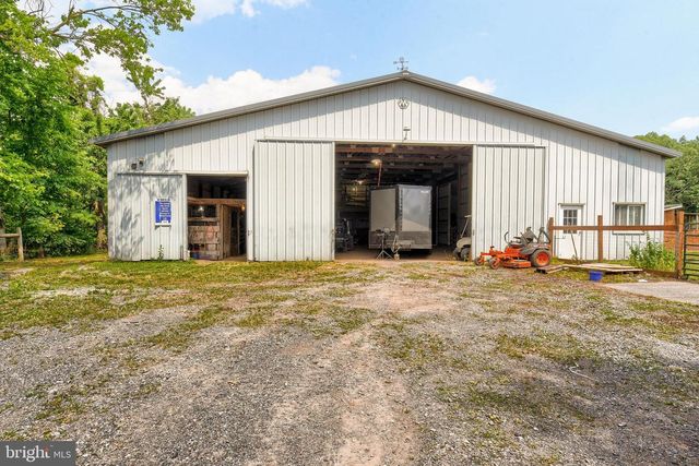 3740 BEAGLE RD, Middletown, PA 17057