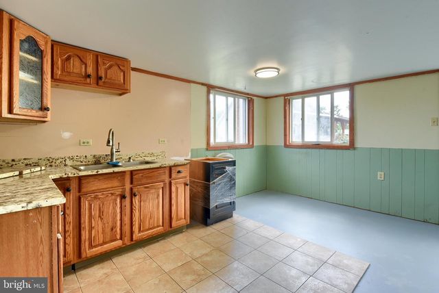 3740 BEAGLE RD, Middletown, PA 17057