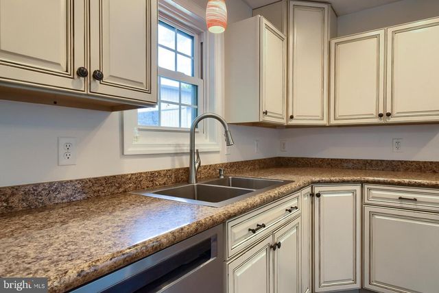 3740 BEAGLE RD, Middletown, PA 17057