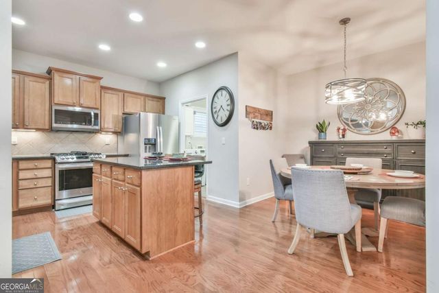 5921 Bellflower Way, Hoschton, GA 30548